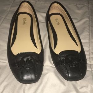 Michael kors flats